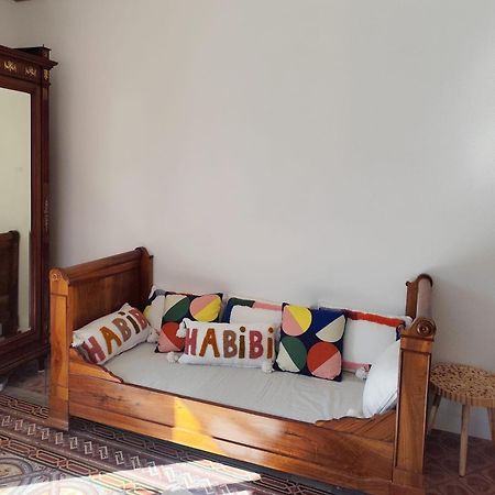 Casa Louisa Bed & Breakfast Serralongue Luaran gambar